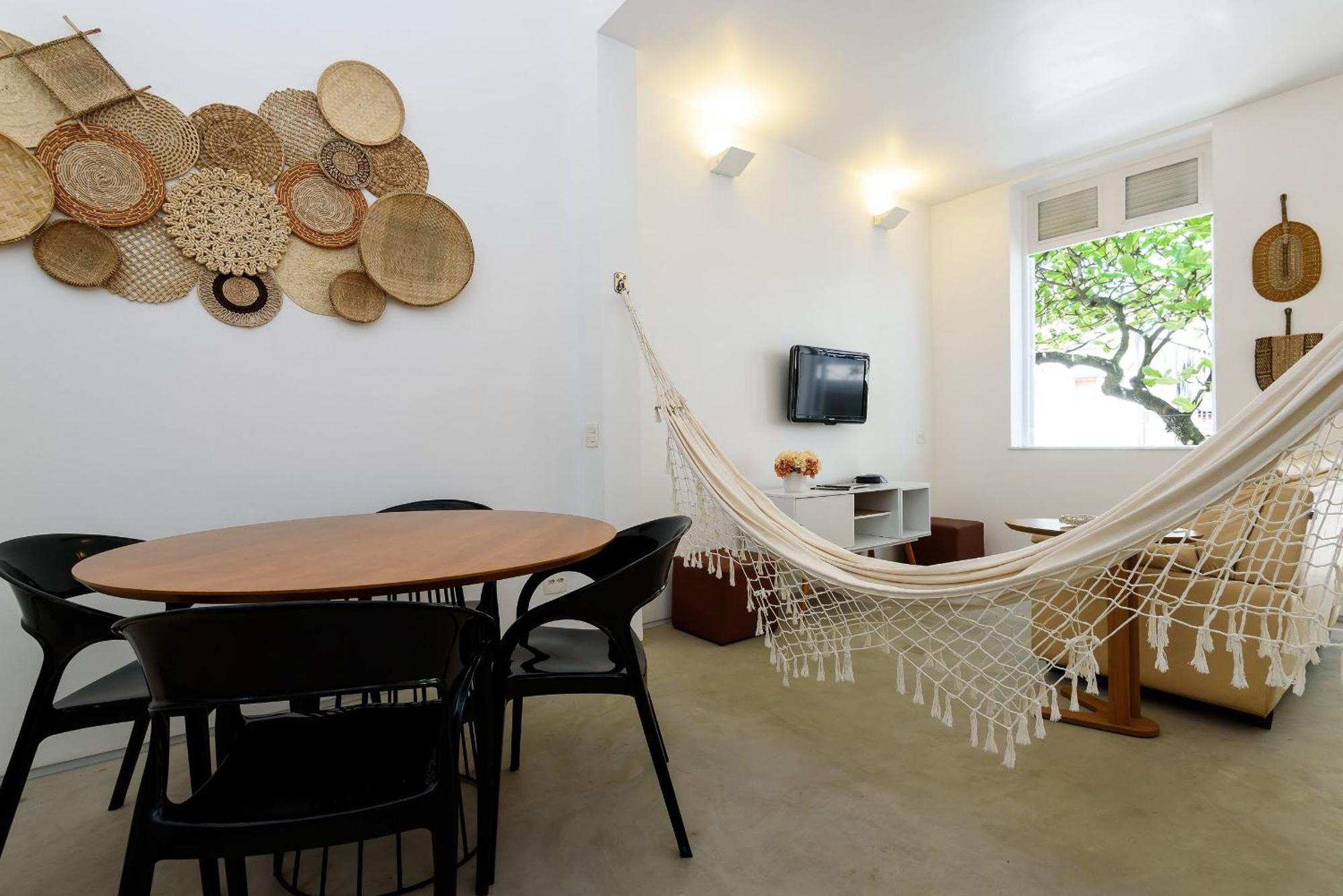 Apartment 2qtos C/vista Mar Lateral A 40m Da | Txm 21s *